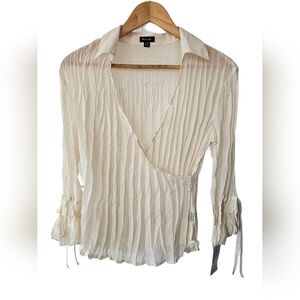 NWT Piano Ivory Vintage Pleated Ruffle Sleeve Women's V Neck Blouse Sz Sm